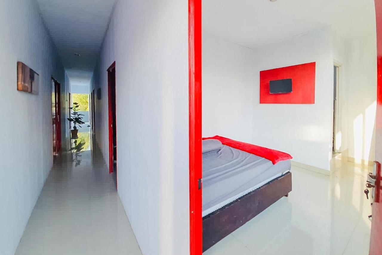 Sky Residence Tomohon Mitra Reddoorz 外观 照片